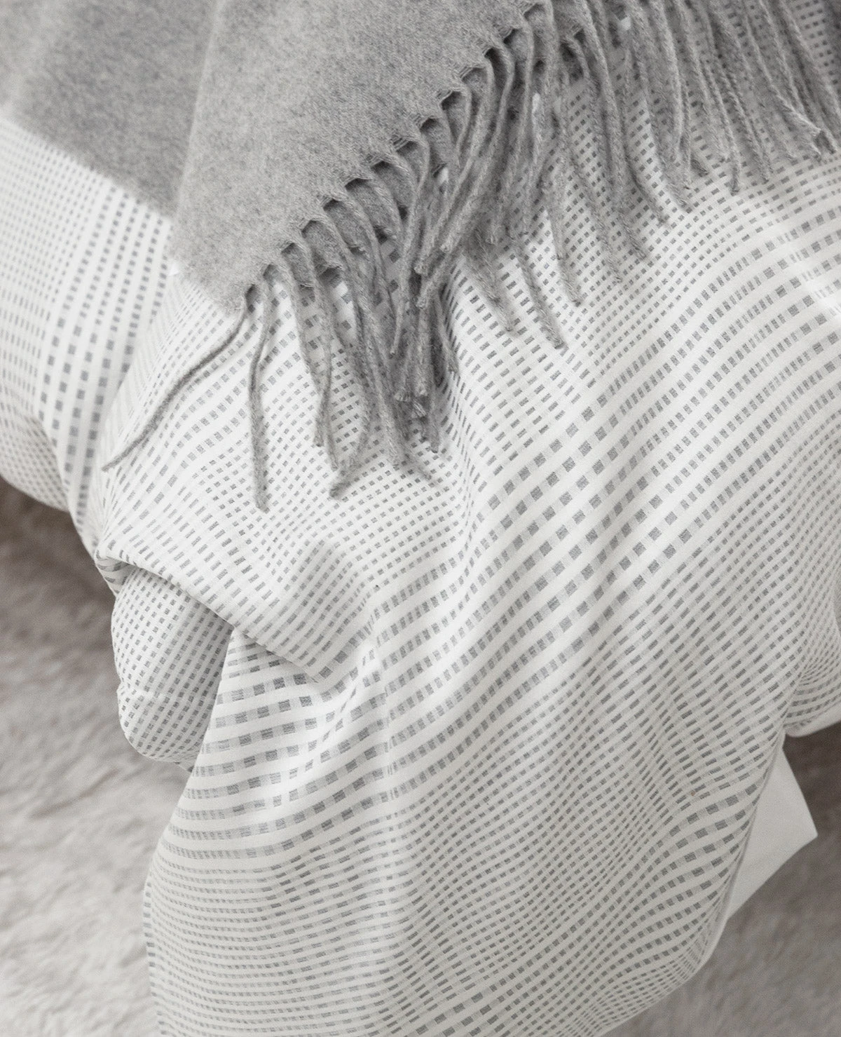 Bergamo Grey 5 Bergamo Grey - Image 3