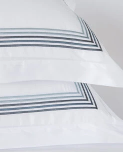 Italian 5-Line Embroidery Blue/White