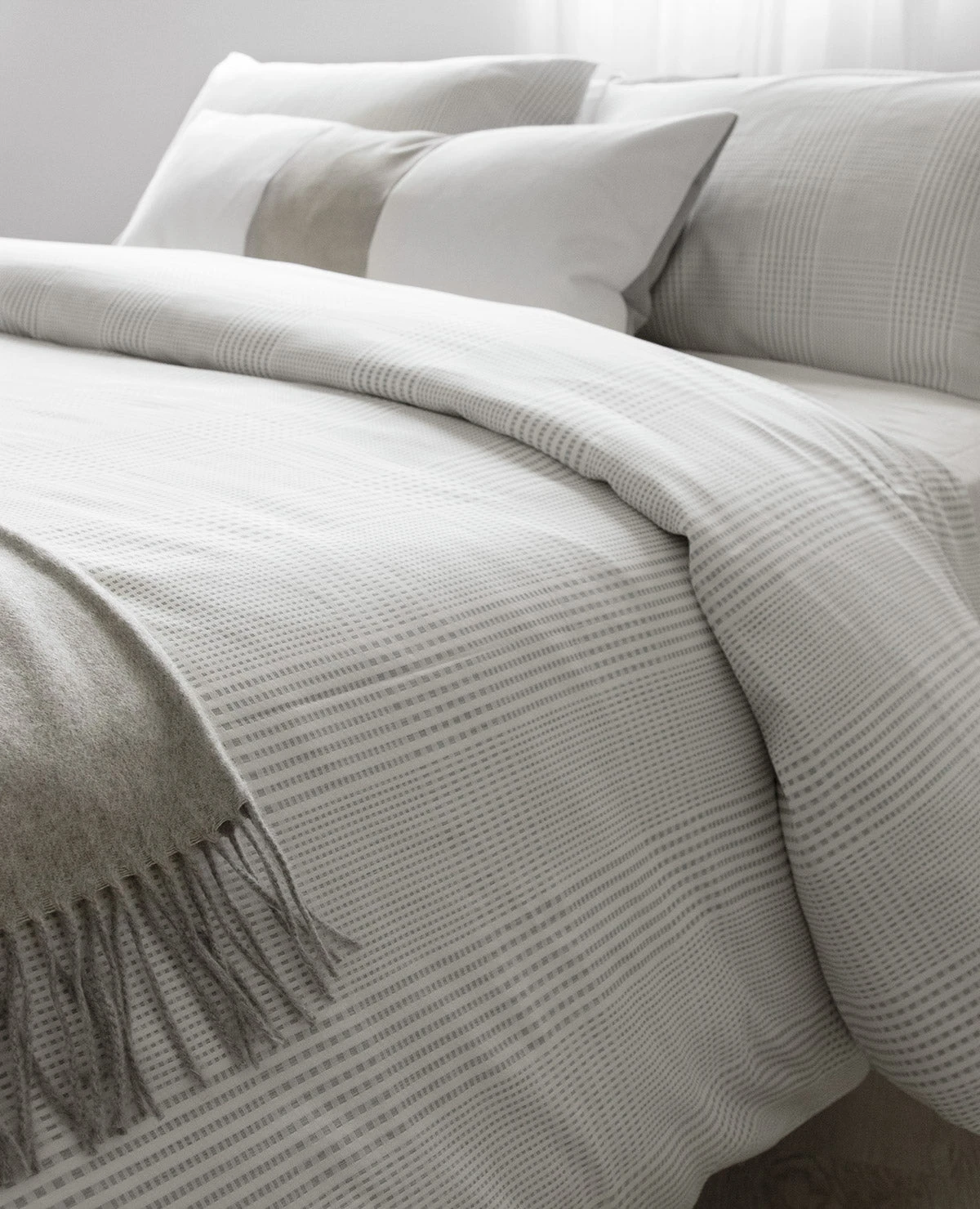 Bergamo Grey 4 Bergamo Grey - Image 2