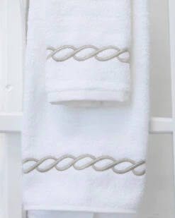 Chain Embroidered Towels -Home Textiles Shop Chain Embroidered Towels Hanging Flax