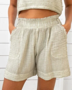 Crinkle Relaxed Shorts Natural -Home Textiles Shop Crinkle Relaxed Shorts Natural Close
