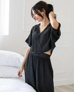 Crinkle Palazzo Pants Black -Home Textiles Shop CrinkleSlouchyPantsBlack1