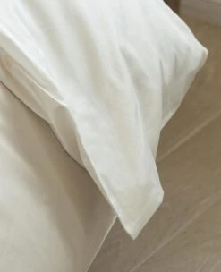 Duet Cotton Sateen Dune/Milk -Home Textiles Shop Duet Dune 2 d58697fd faa0 4d5b bef5 452942926b34