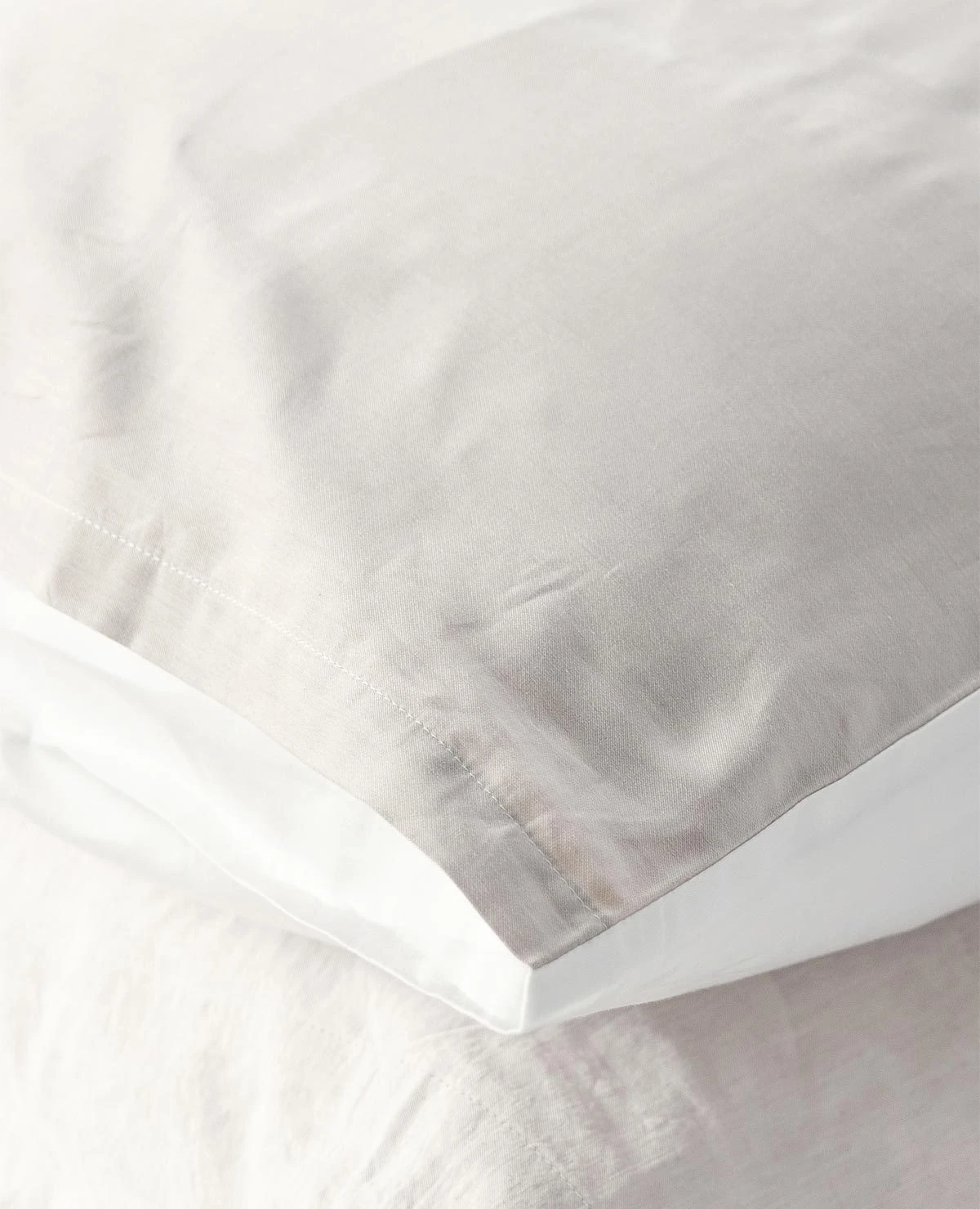 Duet Cotton Sateen Taupe/Milk 4 Duet Cotton Sateen Taupe/Milk - Image 2