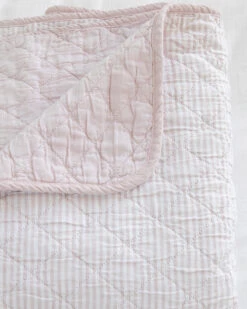 Lexington Quilt Chambray/Stripe Pink -Home Textiles Shop Lexington Quilt Chambray Stripe Pink3