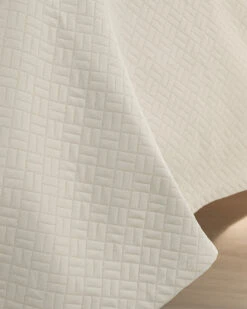 Lorenzo Quilt -Home Textiles Shop LorenzoQuilt3