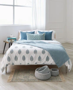 Meera Seaglass Deco Pillows -Home Textiles Shop Meera Seaglass Block Print 4f4b54e7 e621 4a87 b6f4 569aa09d0b7b