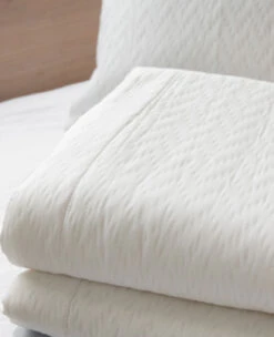 Milan Coverlet Milk -Home Textiles Shop Milan Quilt Milk 5