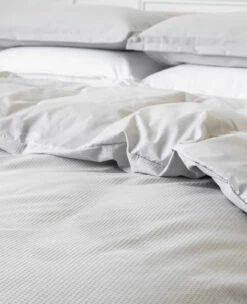 Mini-Waffle Piqué White & Pebble -Home Textiles Shop Mini WafflePiqueWhite Pebblecloseup2