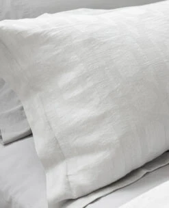 Montauk Clay -Home Textiles Shop MontaukWashedLinen CottonClayBeautyShots2