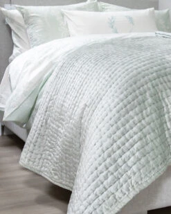 Orchid Quilt Ice Mint