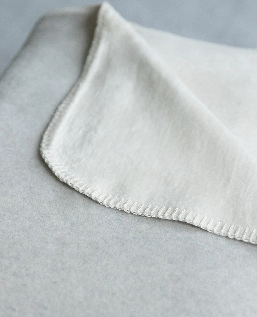 Alta Brushed Cotton Blanket Pearl/Ivory 4 Alta Brushed Cotton Blanket Pearl/Ivory - Image 2