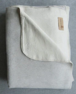 Alta Brushed Cotton Blanket Pearl/Ivory 7 Alta Brushed Cotton Blanket Pearl/Ivory -Home Textiles Shop Peacock Blanket Alta Pearl 2