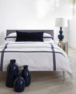 Quartette Navy/White Percale