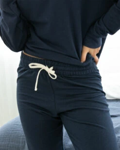 The After Work Crop Jogger Navy -Home Textiles Shop TheAfterWorkJoggerNavy4