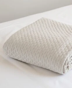 Ungaretti Coverlet Flax -Home Textiles Shop Ungaretti Flax