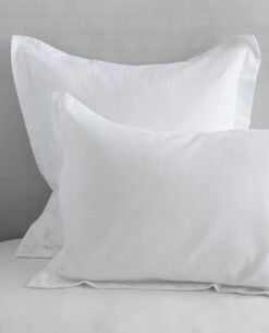 Mini-Waffle Piqué White & Pebble -Home Textiles Shop Waffle Pique White 1