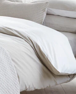 Duet Cotton Sateen Taupe/Milk 7 Duet Cotton Sateen Taupe/Milk -Home Textiles Shop closecropduvet