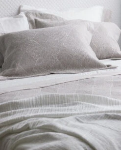 Vittorio Clay Cushion -Home Textiles Shop lavato vittorio clay4 f9380c0f 3498 4d2f be51 ac6621a0dddc